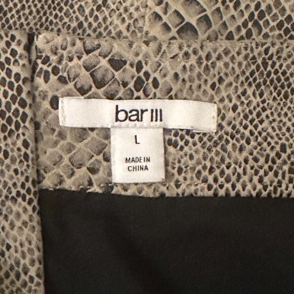 Women's L Bar lll Faux Suede Snakeskin Skirt Cream Gray Black Studded Detail - Picture 5 of 7